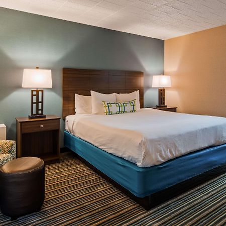 Best Western Woodhaven Inn Ngoại thất bức ảnh