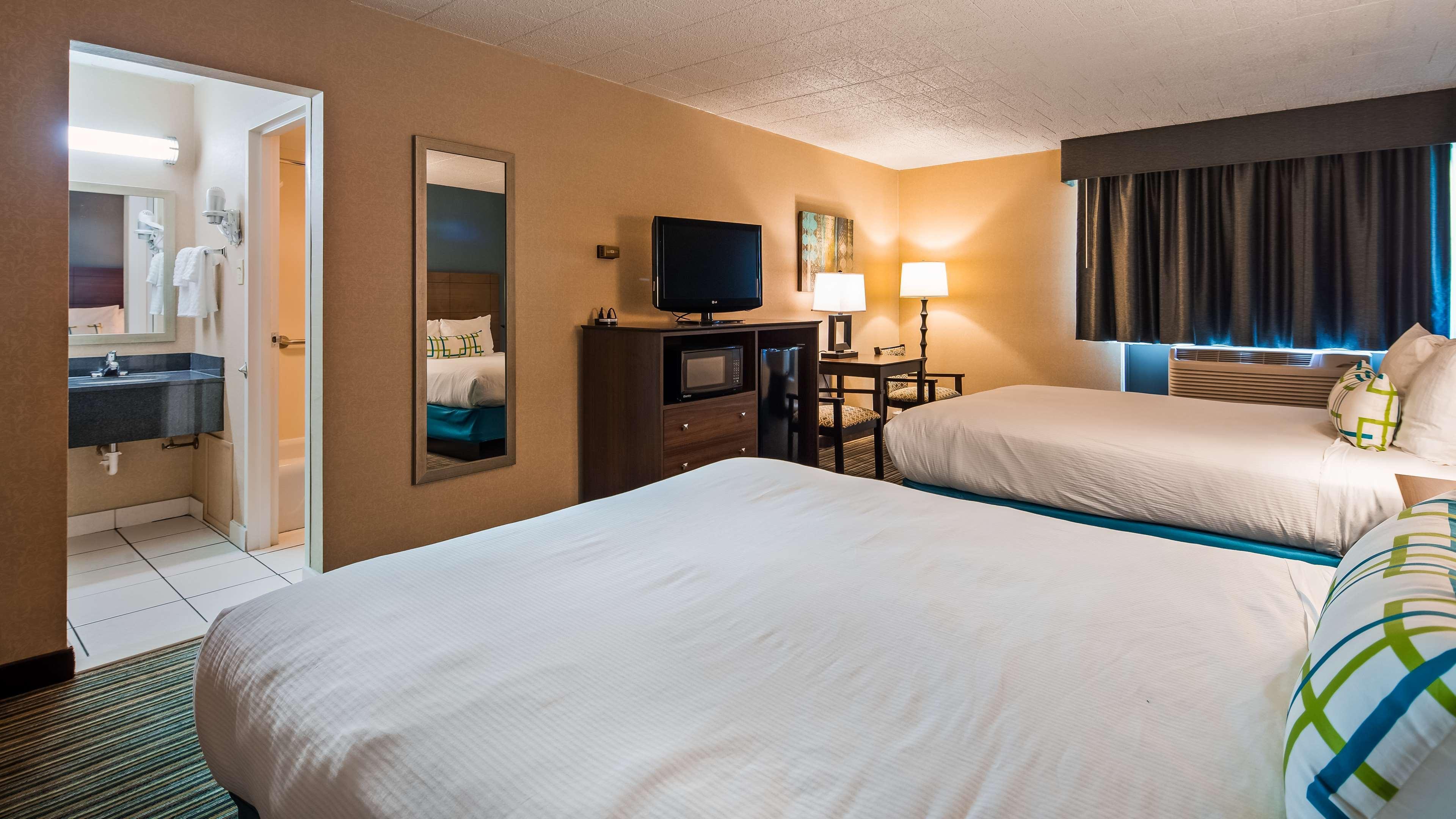 Best Western Woodhaven Inn Ngoại thất bức ảnh
