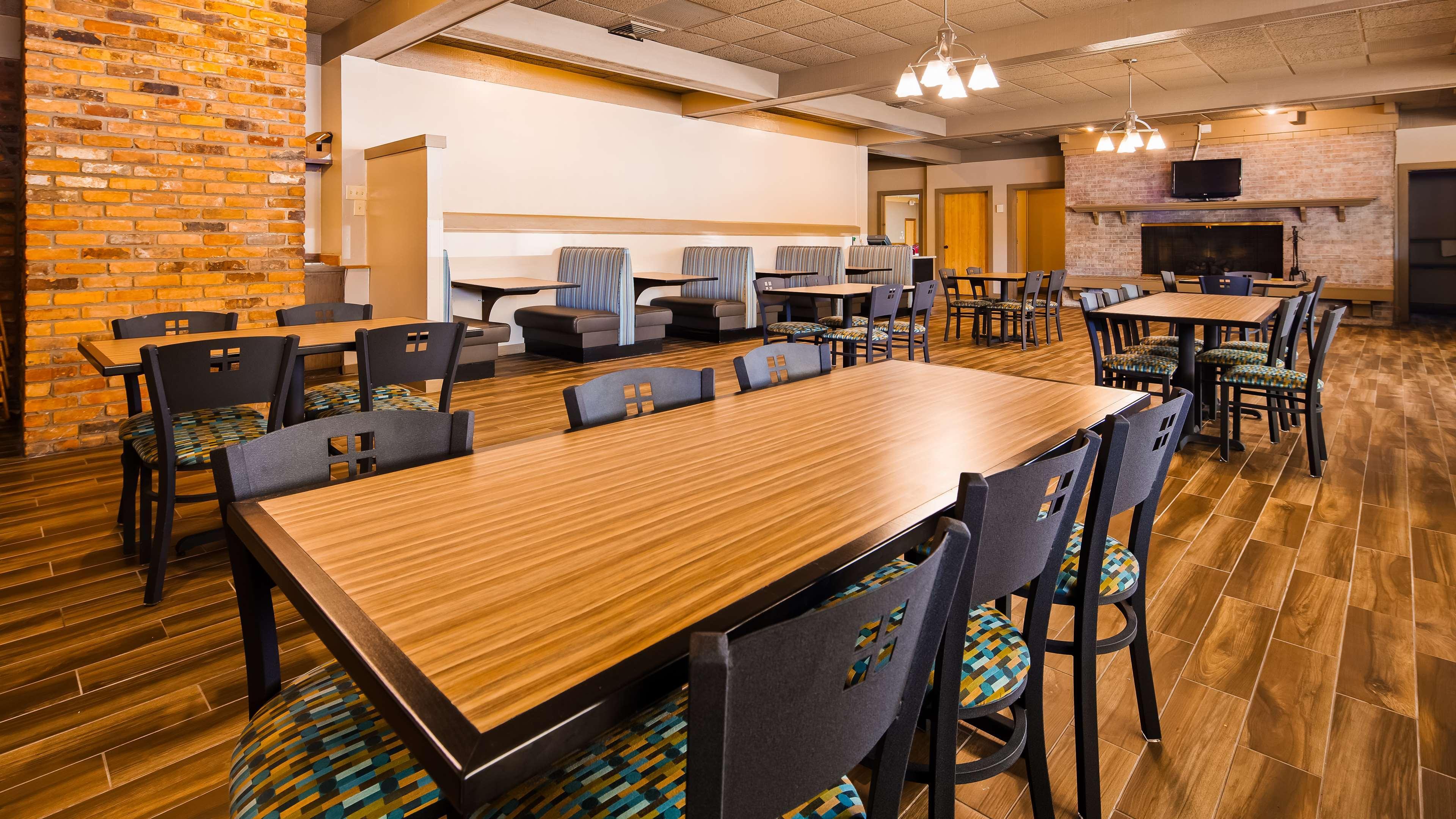 Best Western Woodhaven Inn Ngoại thất bức ảnh